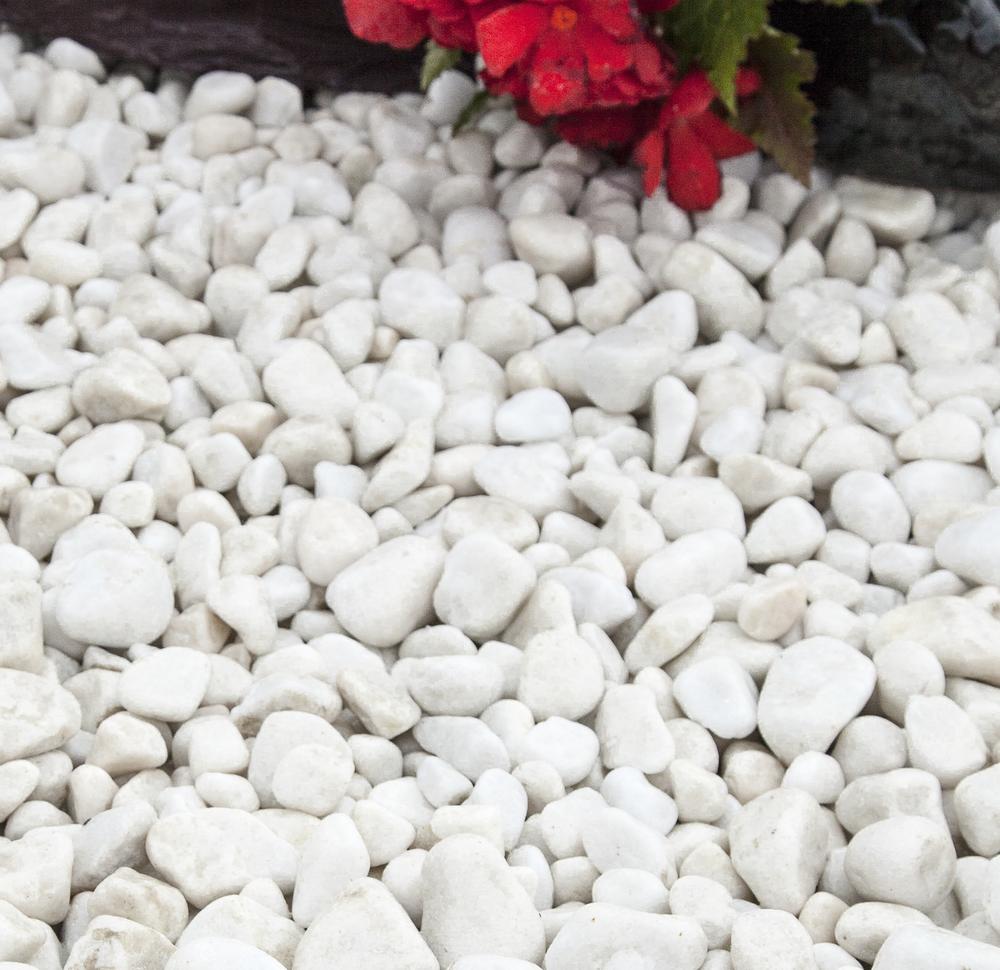 Bulk bag of store white stones